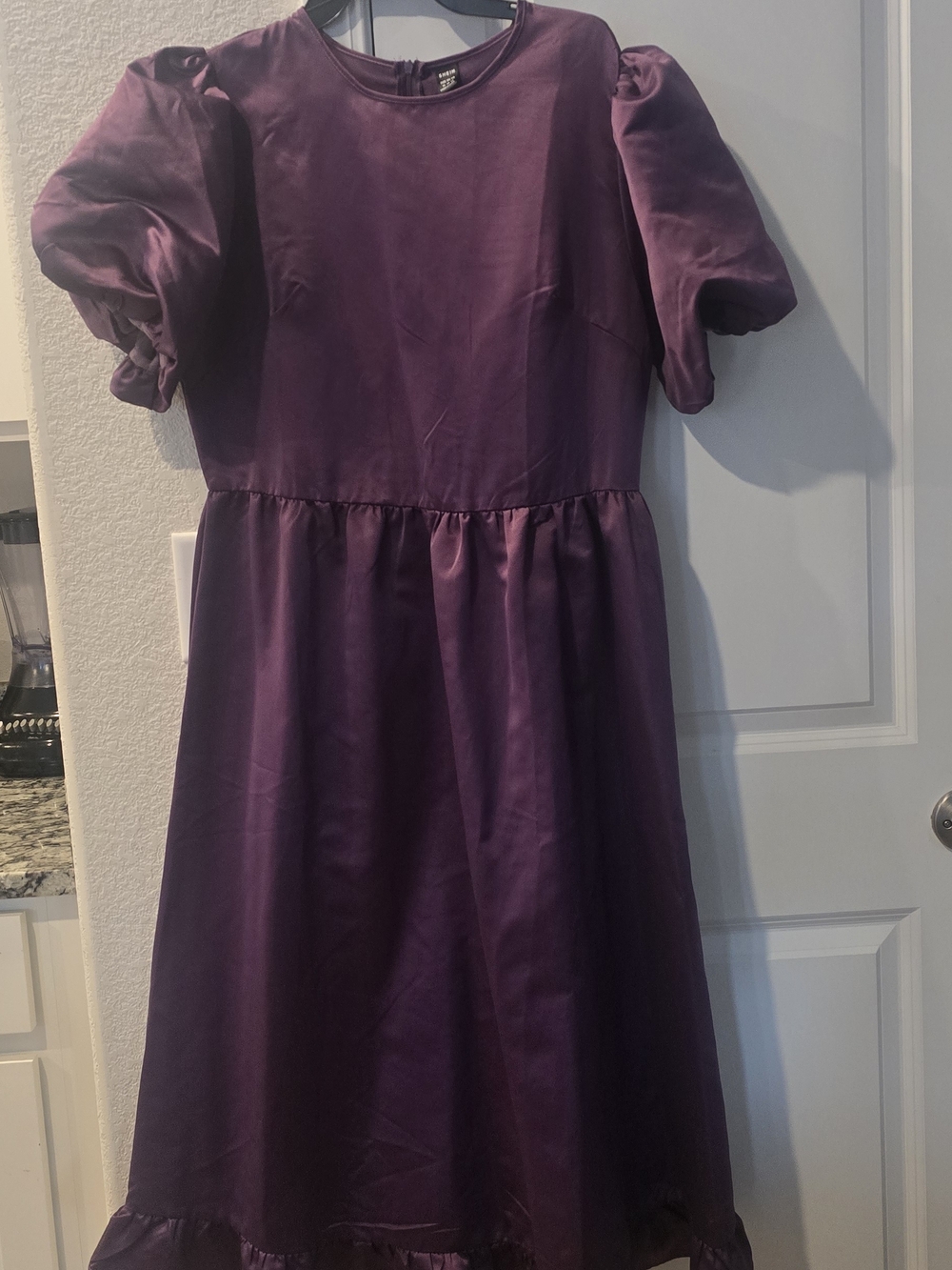SHEIN Purple Puff-Sleeve Satin Party Dress